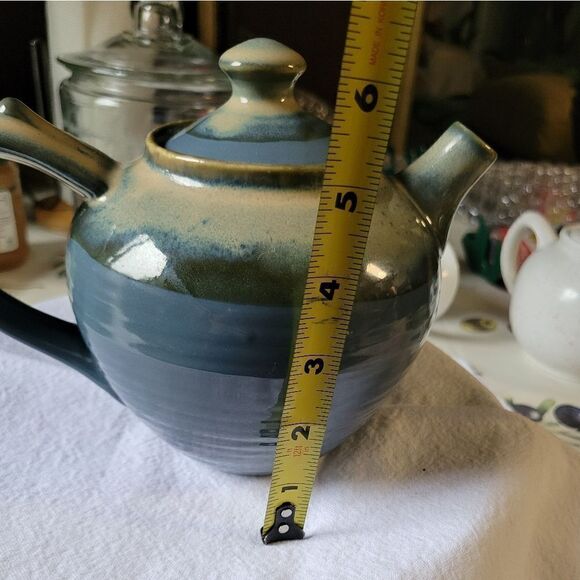Tumbleweed pottery tea pot with lid - Picture 7 of 7
